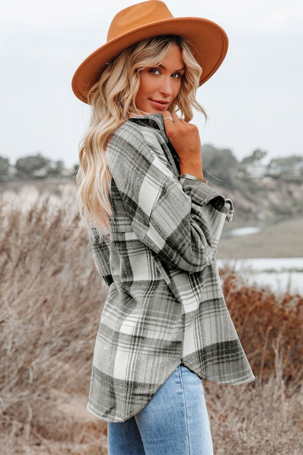 Medium Grey Plaid Flap Pockets Shacket